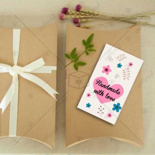 تگ فانتزی با طرح قلب برای دست‌سازه‌های هنری