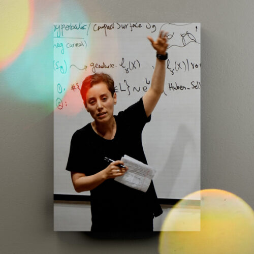 مریم میرزاخانی خیلی جدی | تخته شاسی